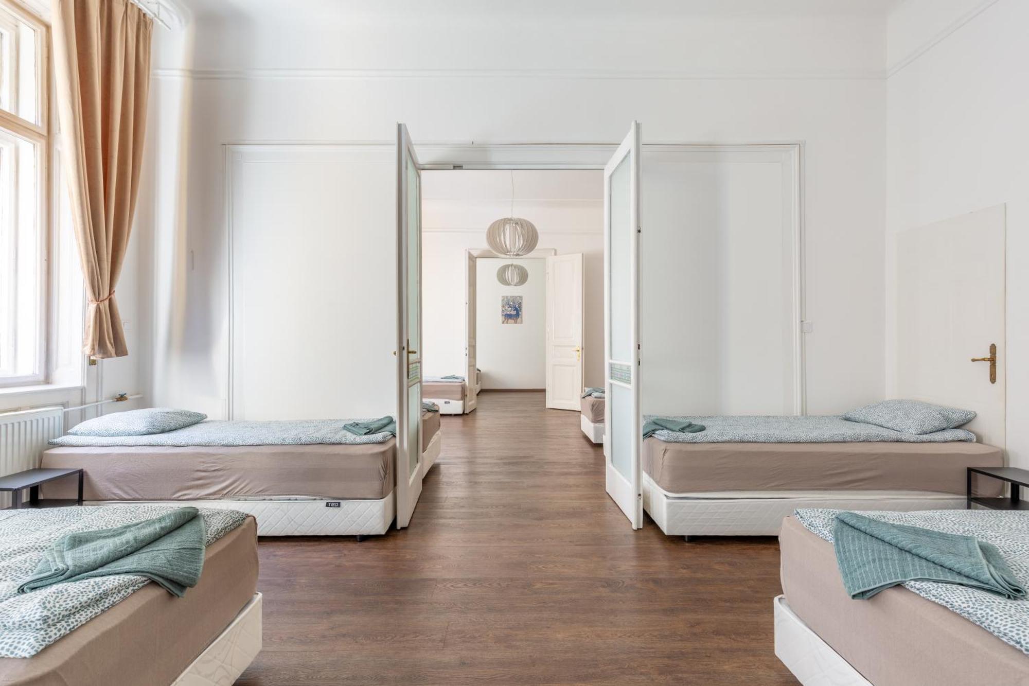 Anker Center By Stn Apartment Budapest Bagian luar foto